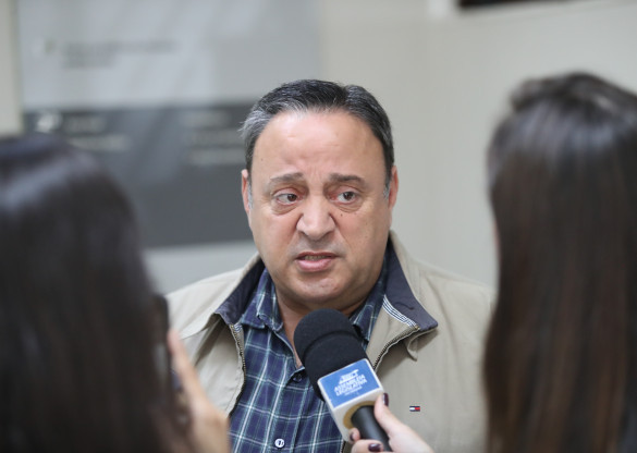Hussein Bakri busca ser o porta-voz do Governo na Assembleia Legislativa