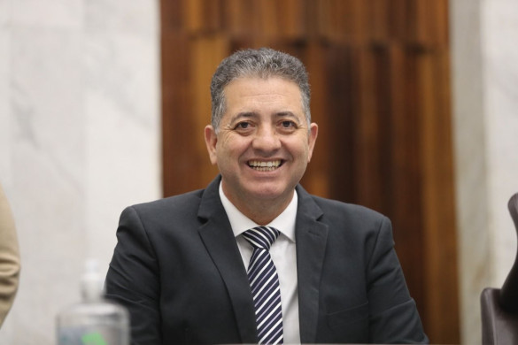Deputado Cobra Repórter propõe título de Capital da Laranja para Paranavaí