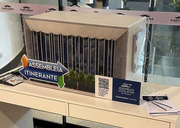 Estande da Assembleia Itinerante está pronto para receber a sociedade durante a Movelpar, em Arapongas