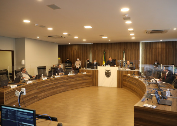 CCJ aprova projeto que trata da 'xepa' da vacina contra a Covid-19