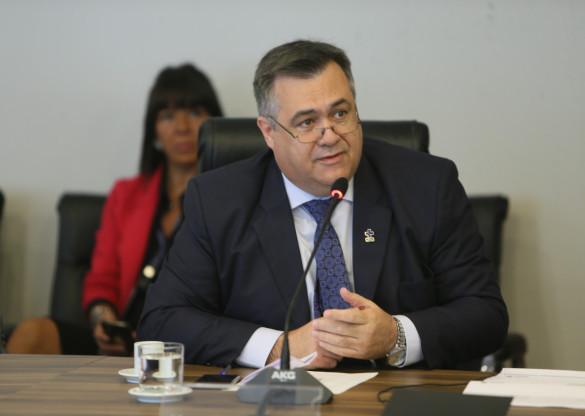 Secretário de Saúde faz prestação de contas na Assembleia Legislativa