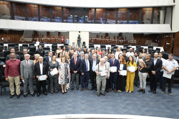 Assembleia Legislativa realiza sessão solene em homenagem aos médicos-legistas e destaca papel técnico da categoria
