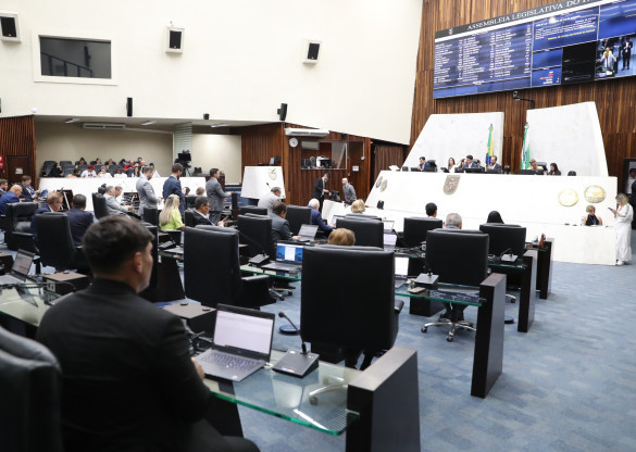 Segue para a sanção programa Orienta Paraná para apoiar a escolha profissional dos jovens paranaenses