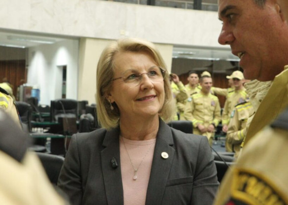 Deputada Secretária Márcia Huçulak (PSD) destaca trabalho dos bombeiros na proteção a vida