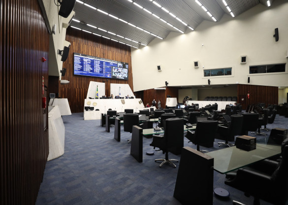 Assembleia aprova PEC que estabelece novo formato de financiamento para construção da ponte de Guaratuba