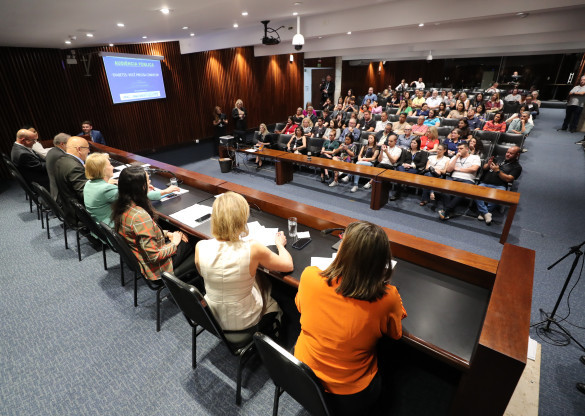 Assembleia debate projeto de lei que pretende melhorar a vida de pessoas com diabetes
