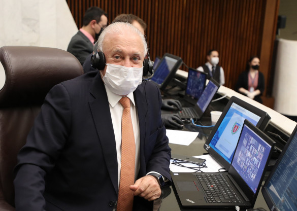 Paraná se consolida como exemplo no combate a pandemia, diz presidente Traiano