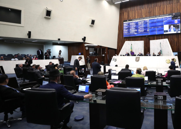 Deputados aprovam projeto para promover o combate, a conscientização e a prevenção à Síndrome de Burnout