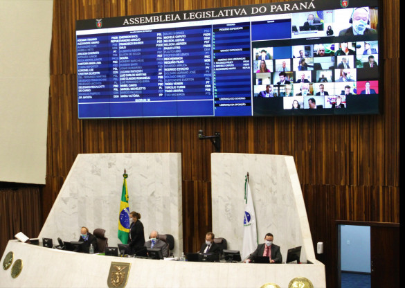 Deputados aprovam admissibilidade da PEC que trata das aposentadorias de policiais