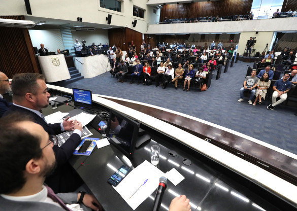 Assembleia realiza o primeiro Simpósio Paranaense de Transtorno do Déficit de Atenção com Hiperatividade (TDAH)