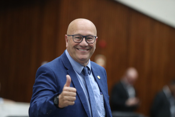 Deputado Luiz Claudio Romanelli (PSD) afirma que campanha da fraternidade de 2026 convoca sociedade a garantir moradia digna às famílias