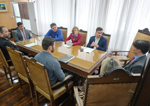 Em reunião com o presidente do TCE-PR, Oposição apresenta riscos da privatização da Celepar