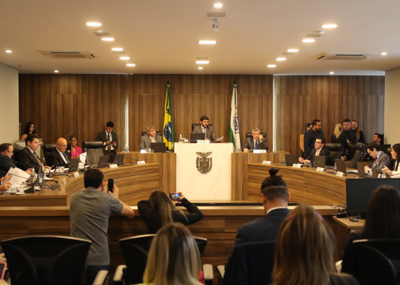Projeto de proteção aos animais avança na Comissão de Constituição e Justiça