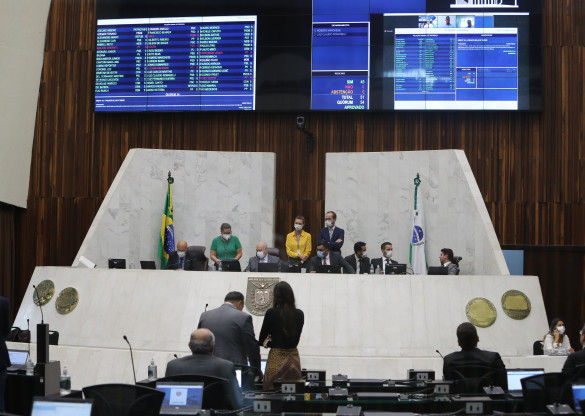 Assembleia aprova projeto que visa a flexibilização do uso de máscaras no Paraná