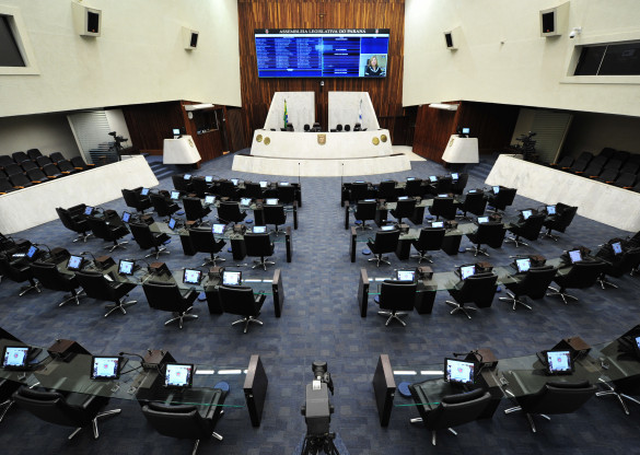 Composição de partidos na Assembleia Legislativa do Paraná é alterada após janela partidária