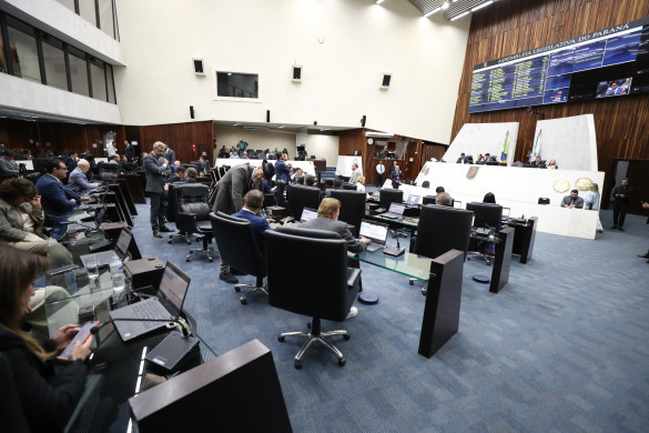 Assembleia aprova socorro financeiro de R$ 10 milhões às empresas atingidas pelo tornado em Rio Bonito do Iguaçu