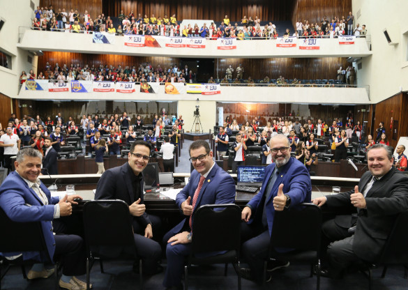 Força Jovem Universal é homenageada na Assembleia
