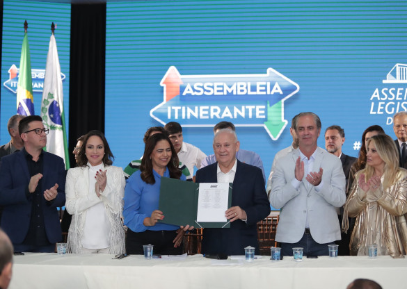 Demandas entregues à Assembleia incluem melhorias nas áreas da saúde, segurança e tecnologia