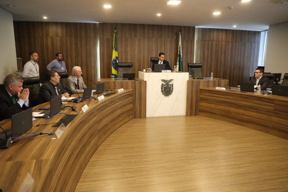 Comissão de Finanças aprecia propostas do Poder Executivo
