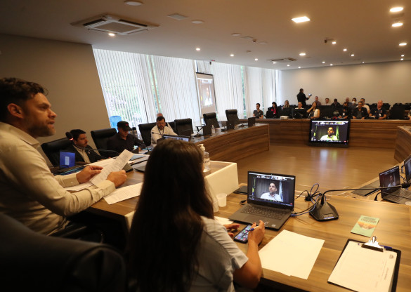 Audiência pública é palco de debate sobre o futuro do aterro de Fazenda Rio Grande