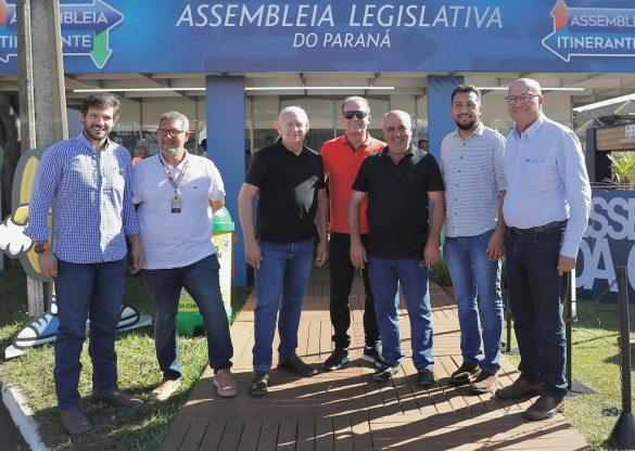 Parlamentares reforçam a necessidade de interagir com a população de Maringá e região