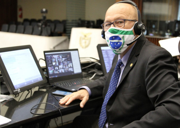 Projeto proíbe superlotação de ônibus no transporte público no Paraná