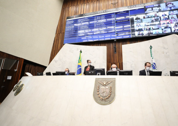Pagamentos de títulos e certidões em cartórios poderão ser feitos por crédito ou débito