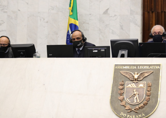 Crescimento econômico do Paraná foi interrompido pela pandemia, diz secretário da Fazenda