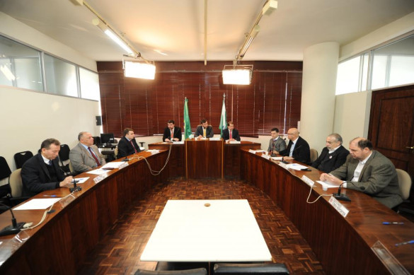 Bloco Municipalista e AMP vão elaborar documento para aprovação de novo pacto federativo