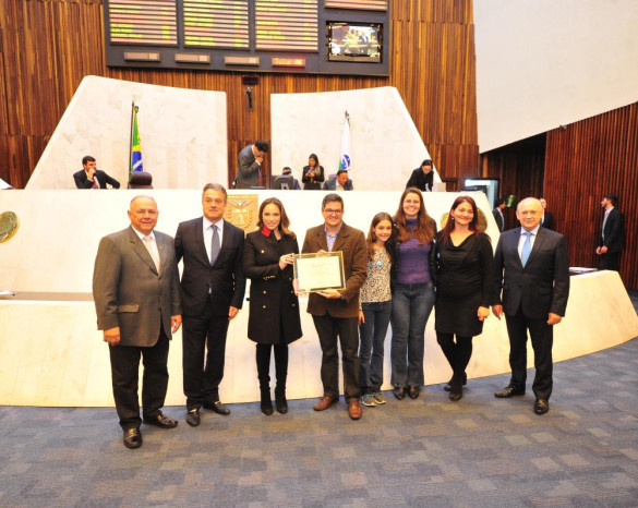 Assembleia homenageia o Projeto Kalahari, desenvolvido na Cidade Industrial de Curitiba