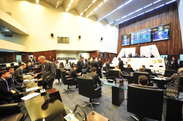 Projeto que autoriza uso de depósitos judiciais para quitação de precatórios segue para sanção governamental