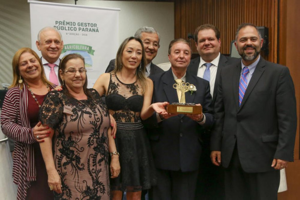 Projetos municipais são reconhecidos na Assembleia com a 6ª edição do Prêmio Gestor Público Paraná