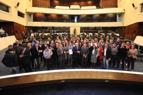 Traiano anuncia decisão do Tribunal de Contas que beneficiará quase metade dos municípios do Paraná