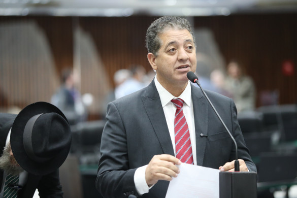 Em requerimento, deputado Cobra Repórter (PSD) solicita recapeamento urgente da PR-538, em Londrina