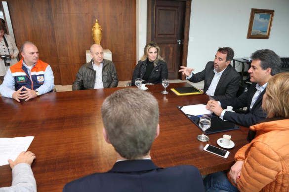 Traiano viaja com Beto Richa e com o ministro da Integração para levar socorro ao Sudoeste