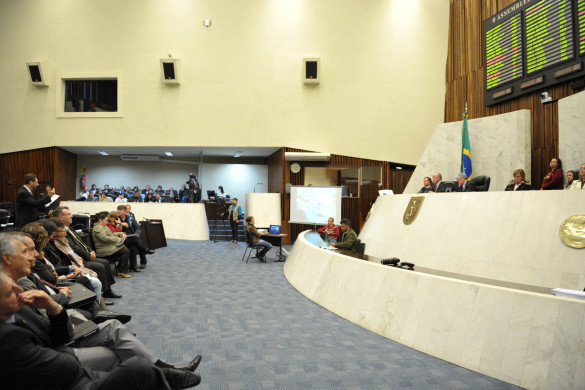 Assembleia aprova projetos do Executivo que alteram legislação do ICMS