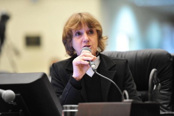 Projeto defende assistência financeira às famílias pobres com gestação múltipla