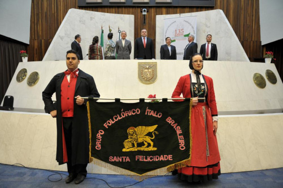 Assembleia promove sessão para comemorar os 135 anos de Santa Felicidade