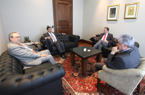 Comissão do CNJ visita a Assembleia