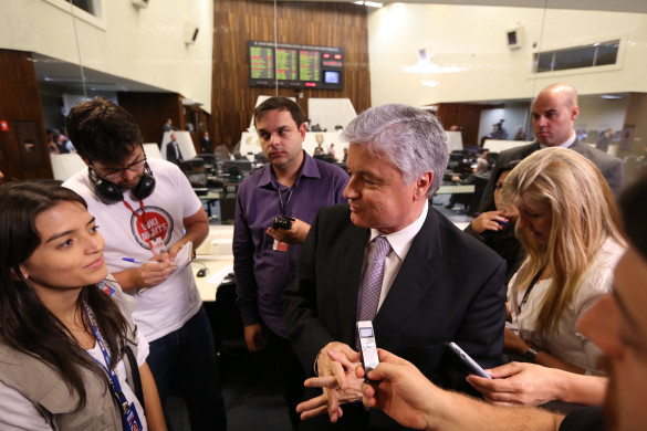Novo projeto de reajuste das custas judiciais é lido em Plenário e já começa a tramitar