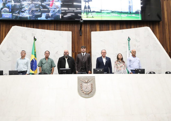 Sessão solene “Unidos pela Comunidade” presta homenagens para as entidades de assistência social no Paraná