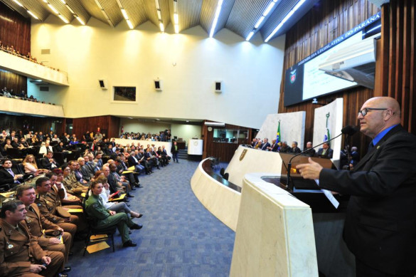 Assembleia promove sessão solene pela passagem do Dia Internacional do Trabalhador