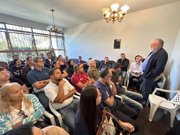 Deputado Tercilio Turini (MDB) se reúne com associações e cobra da Copel solução para ligações de energia em loteamentos de chácaras