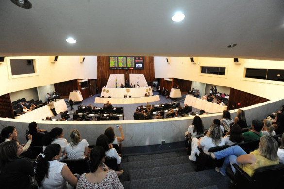 Assembleia aprova regras para funcionamento de clínicas de estética no Paraná