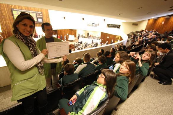 Estudantes Visitam Assembleia Para Compreender o Processo Legislativo