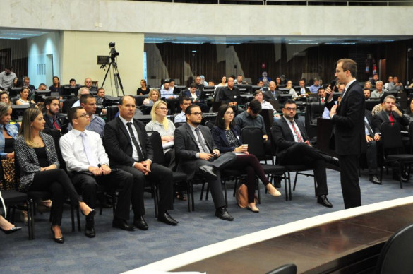 Detalhes do Processo Legislativo são abordados no segundo dia do Curso de Gestão Parlamentar