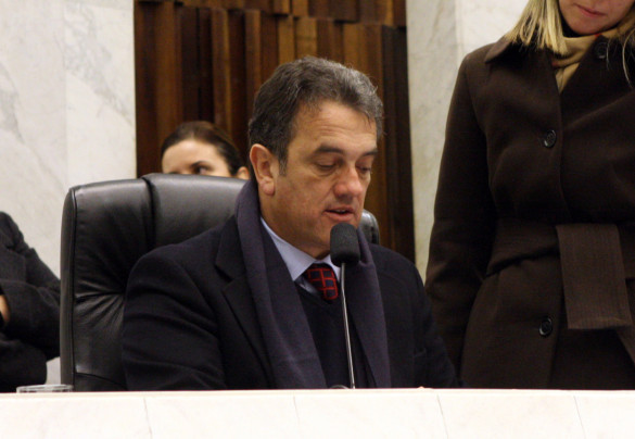 Projeto de Plauto que exige reserva de vagas para mulheres em obras do Governo volta à CCJ