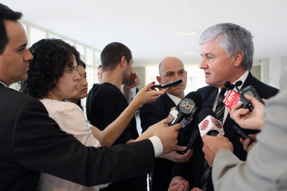 Rossoni faz análise detalhada das atividades do primeiro semestre