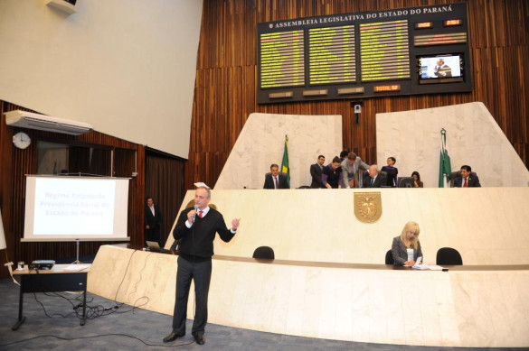 Projeto que prevê mudanças na PARANAPREVIDÊNCIA foi debatido em audiência pública na Assembleia