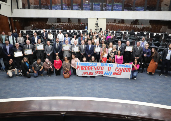 Assembleia homenageia os 60 anos de fundação da Cohab de Curitiba